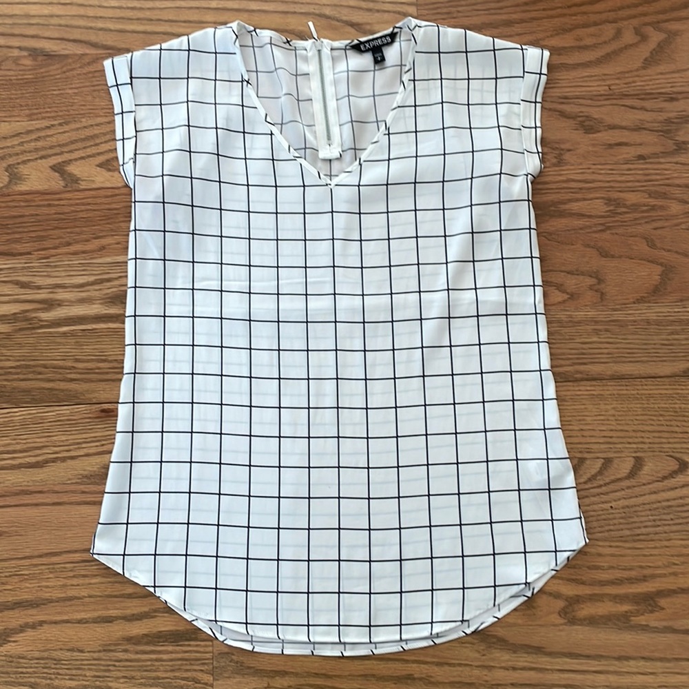 Express Window Pane Blouse